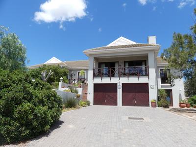 House For Sale in Kleinkoornhuis, St Helena Bay