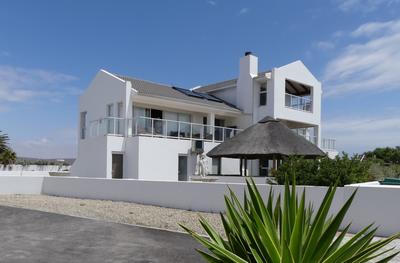 House For Sale in Shelley Point, St Helena Bay