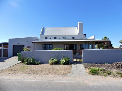 House For Sale in Britannia Bay, St Helena Bay