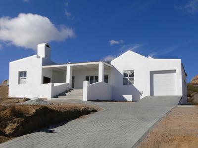 House For Sale in Kleinkoornhuis, St Helena Bay